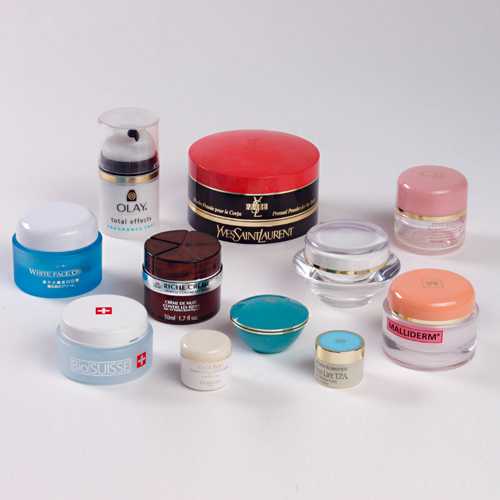 Foiling on cosmetic plastic containers by cer technology