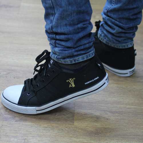 Customized logo embroidery work on shoes