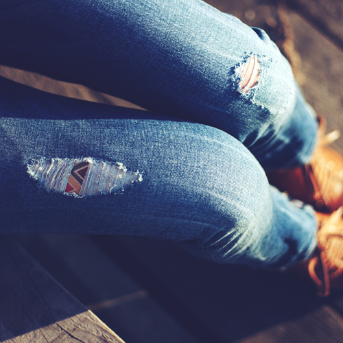 Laser-fading on denim jeans |Spinks world |best laser engraving machine |co2 laser cutting machine |laser engraving and cutting machine